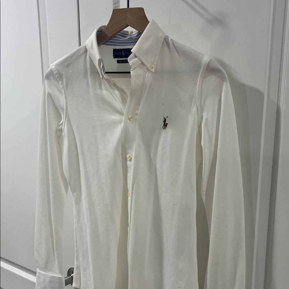 Ralph Lauren women’s classic button down - Picture 8 of 9
